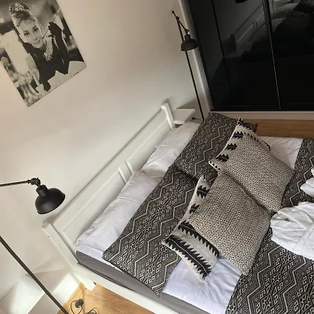 Apartament Pod Zurawiem *